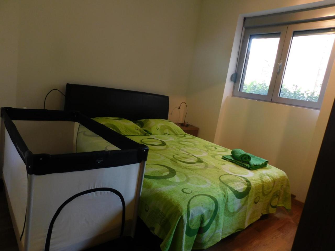 Daire Svilen Konac Budva
